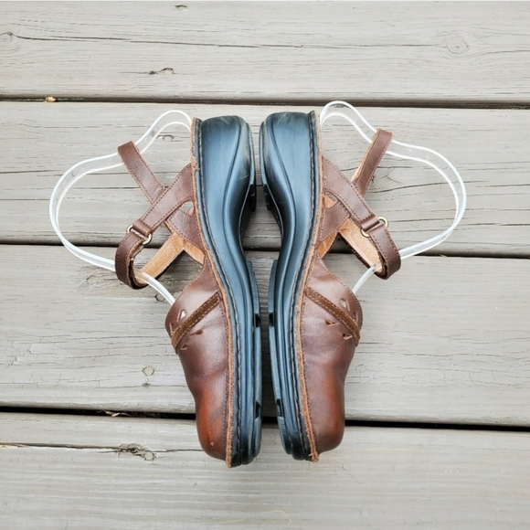 Naot Gardenia Brown Leather Cork Sole Mary Jane Slingback Strap Boho Flats 41 - Picture 3 of 9